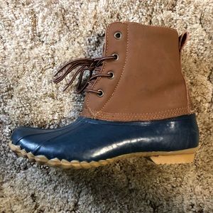 Western Chiefs Duck Boots